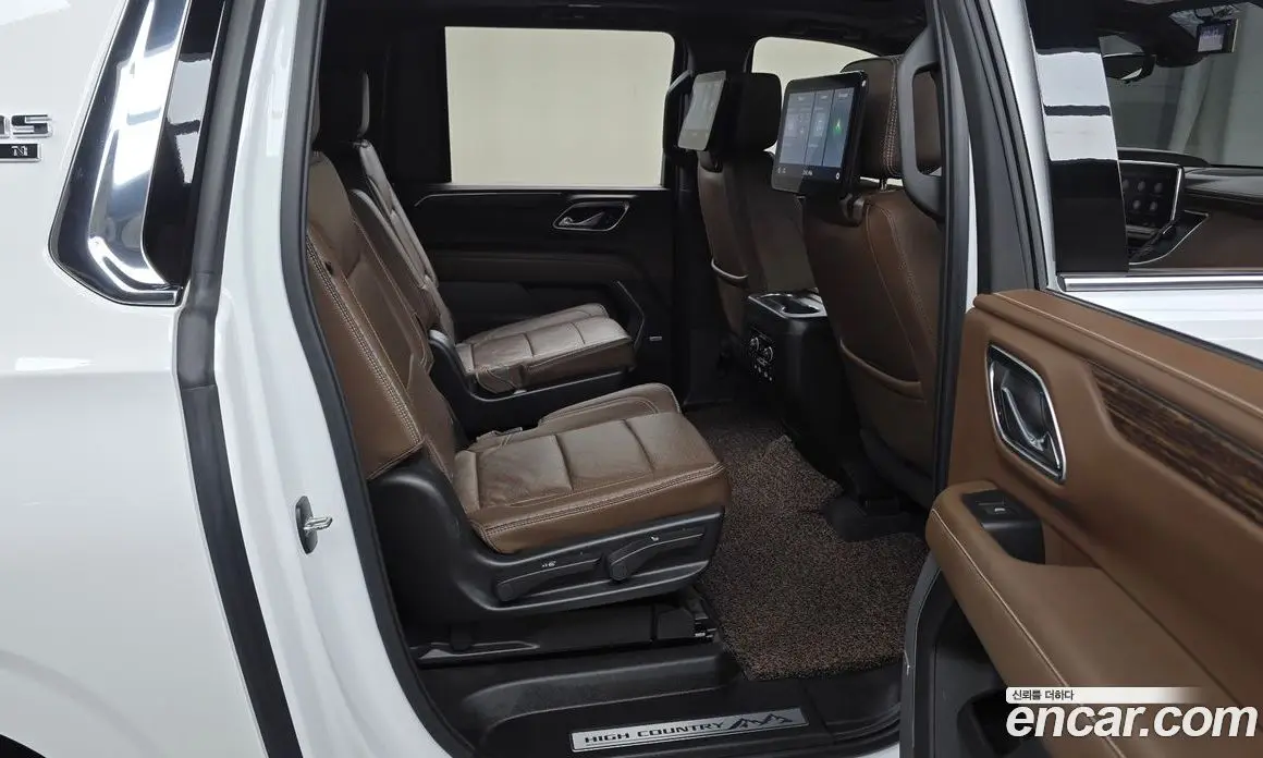Chevrolet Surburban 2021 6.2 автомат (гидро), фото 17