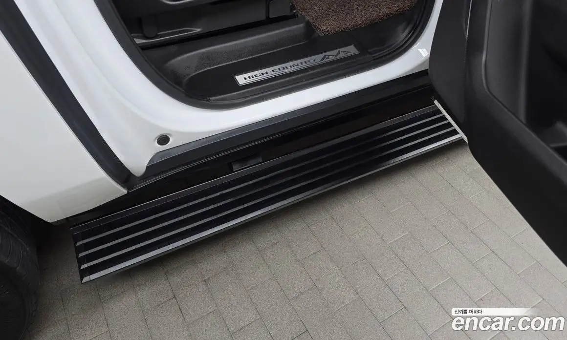 Chevrolet Surburban 2021 6.2 автомат (гидро), фото 35