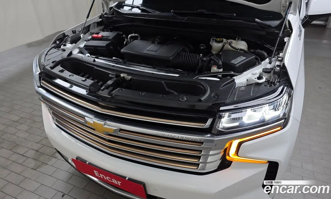 Chevrolet Surburban 2021 6.2 автомат (гидро), фото 6
