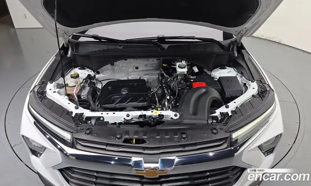 Chevrolet TrailBlazer 2023 1.3 автомат (гидро), миниатюра 6