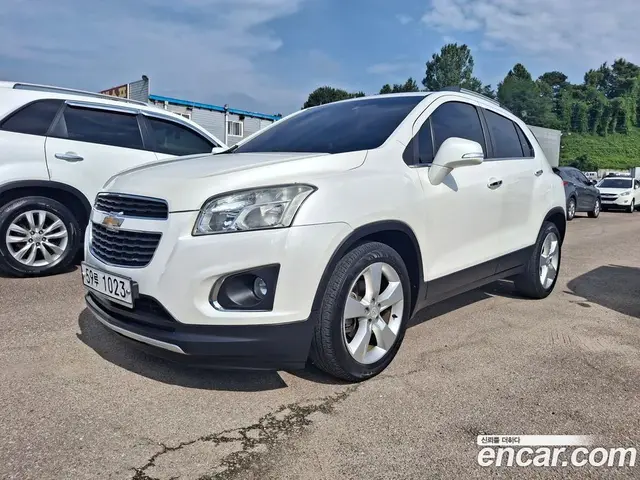 Chevrolet Trax 2014 1.4 автомат (гидро), миниатюра 1