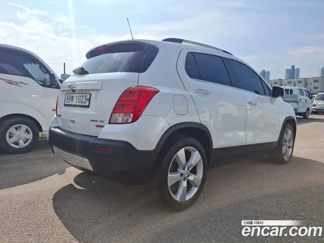 Chevrolet Trax 2014 1.4 автомат (гидро), миниатюра 2