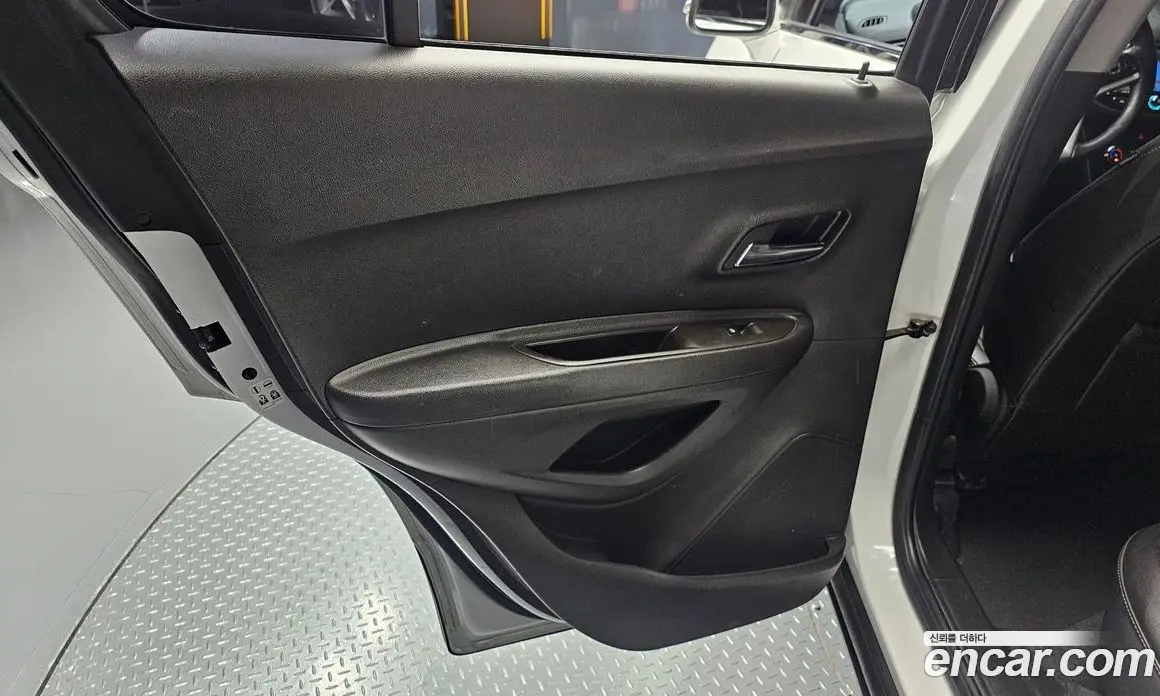 Chevrolet Trax 2017 1.4 автомат (гидро), фото 15