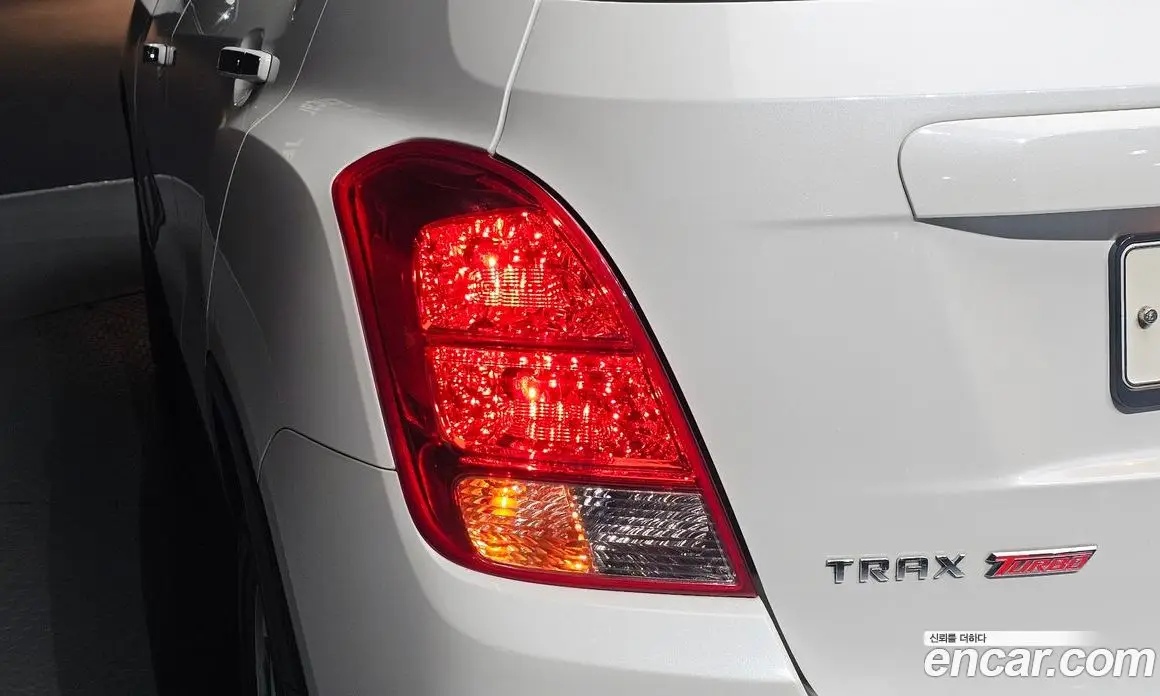 Chevrolet Trax 2017 1.4 автомат (гидро), фото 9