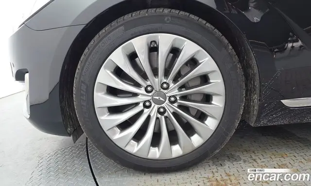 Genesis EQ900 2016 5.0 автомат (гидро), миниатюра 5