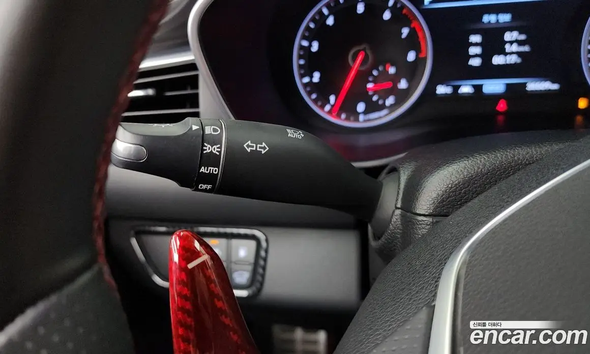 Genesis G70 2019 2.0 автомат (гидро), фото 29