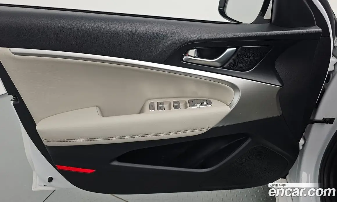 Genesis G70 2019 2.0 автомат (гидро), фото 14