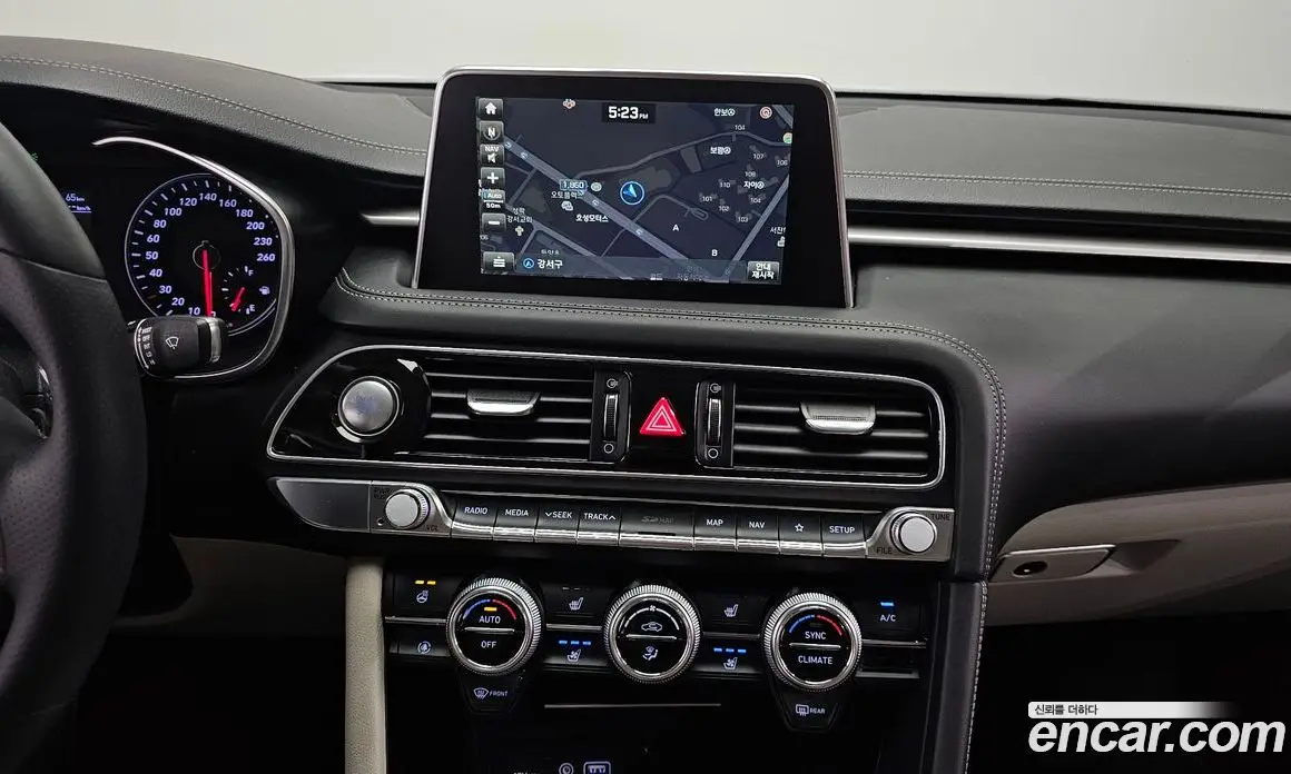 Genesis G70 2019 2.0 автомат (гидро), фото 20