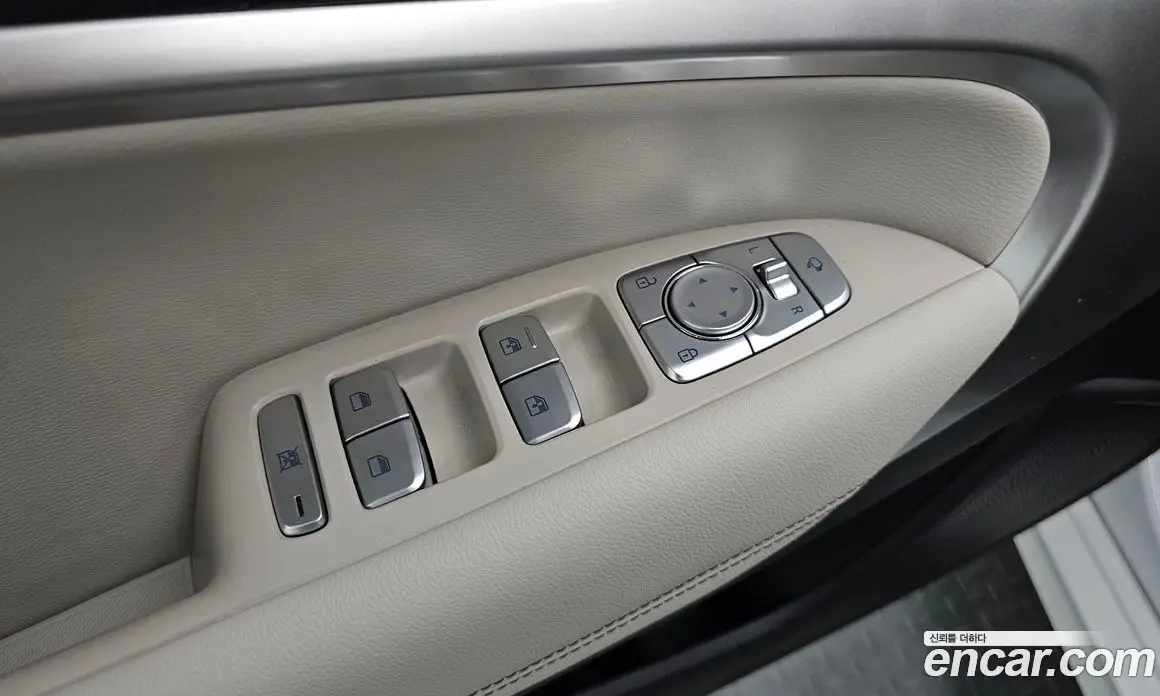 Genesis G70 2019 2.0 автомат (гидро), фото 22
