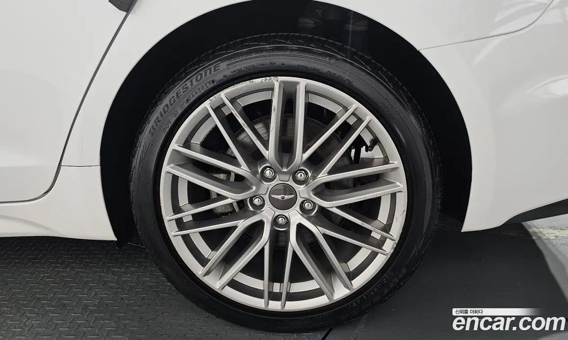 Genesis G70 2019 2.0 автомат (гидро), фото 7