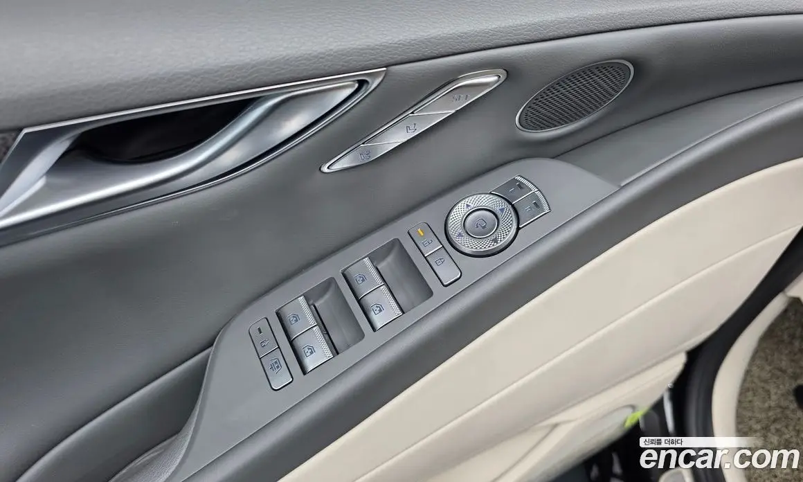 Genesis G80 2024 2.5 автомат (гидро), фото 30