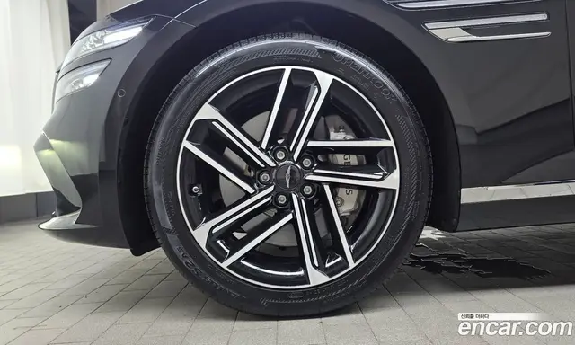 Genesis G80 2025 2.5 автомат (гидро), миниатюра 5