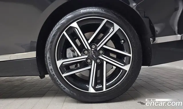 Genesis G80 2025 2.5 автомат (гидро), миниатюра 7