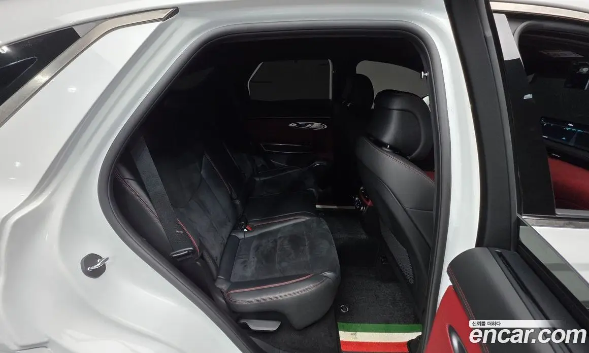 Genesis GV70 2021 2.5 автомат (гидро), фото 18