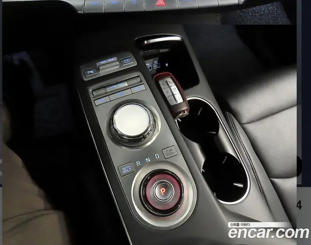 Genesis GV70 2022 2.5 автомат (гидро), миниатюра 12