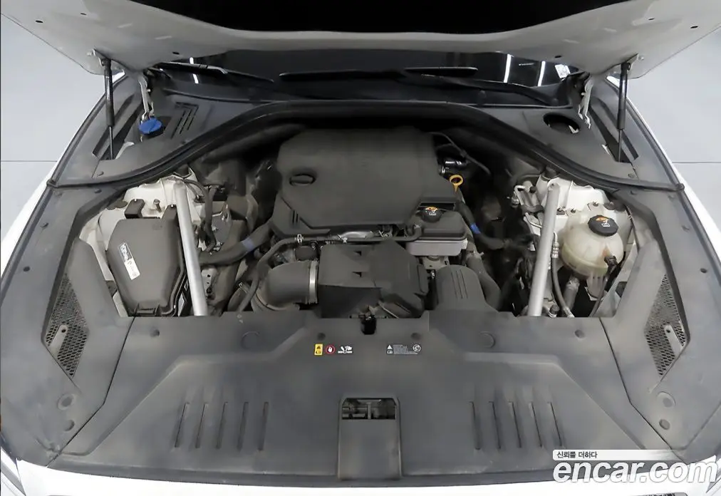 Genesis GV70 2022 2.5 автомат (гидро), фото 19