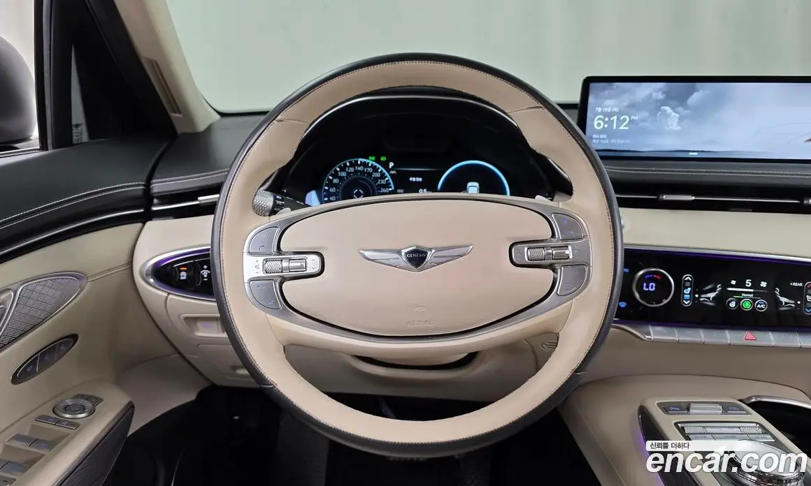 Genesis GV70 2023 2.5 автомат (гидро), фото 12