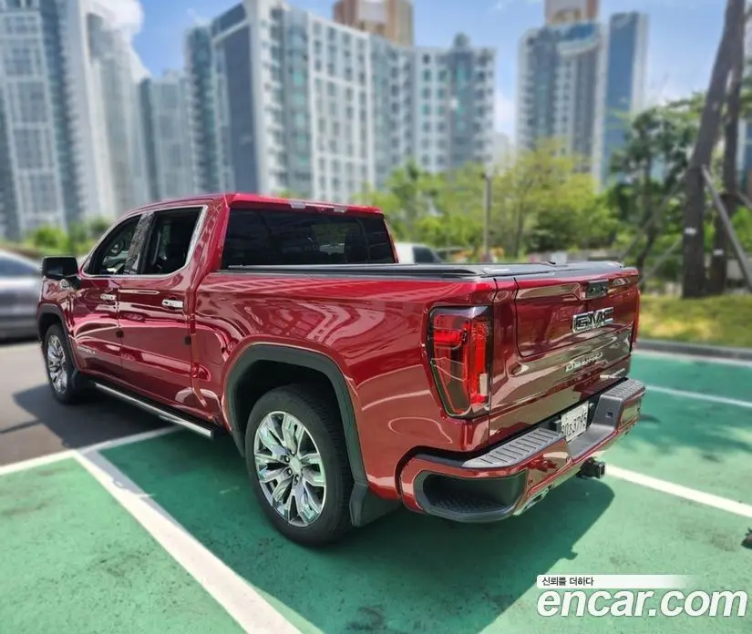 GMC Sierra 2023 6.2 автомат (гидро), фото 4