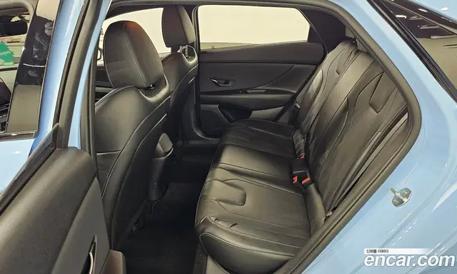 Hyundai Avante 2022 2.0 автомат (гидро), миниатюра 12