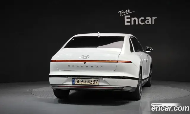 Hyundai Grandeur 2023 2.5 автомат (гидро), миниатюра 4