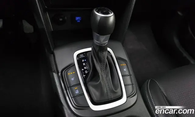 Hyundai Kona 2020 1.6 автомат (гидро), миниатюра 12