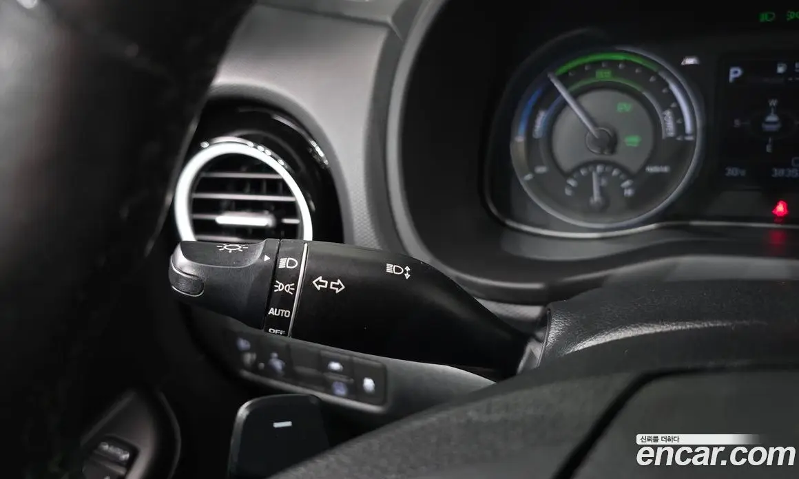 Hyundai Kona 2020 1.6 автомат (гидро), фото 32