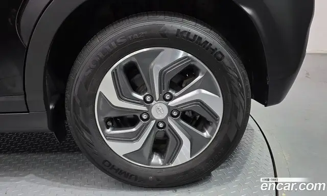 Hyundai Kona 2020 1.6 автомат (гидро), миниатюра 7