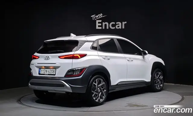 Hyundai Kona 2022 1.6 автомат (гидро), миниатюра 2