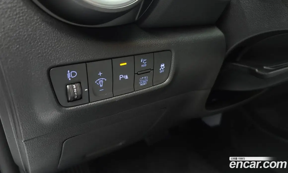 Hyundai Kona 2022 1.6 автомат (гидро), фото 25