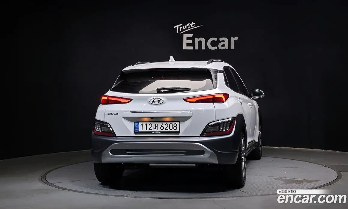Hyundai Kona 2022 1.6 автомат (гидро), фото 4