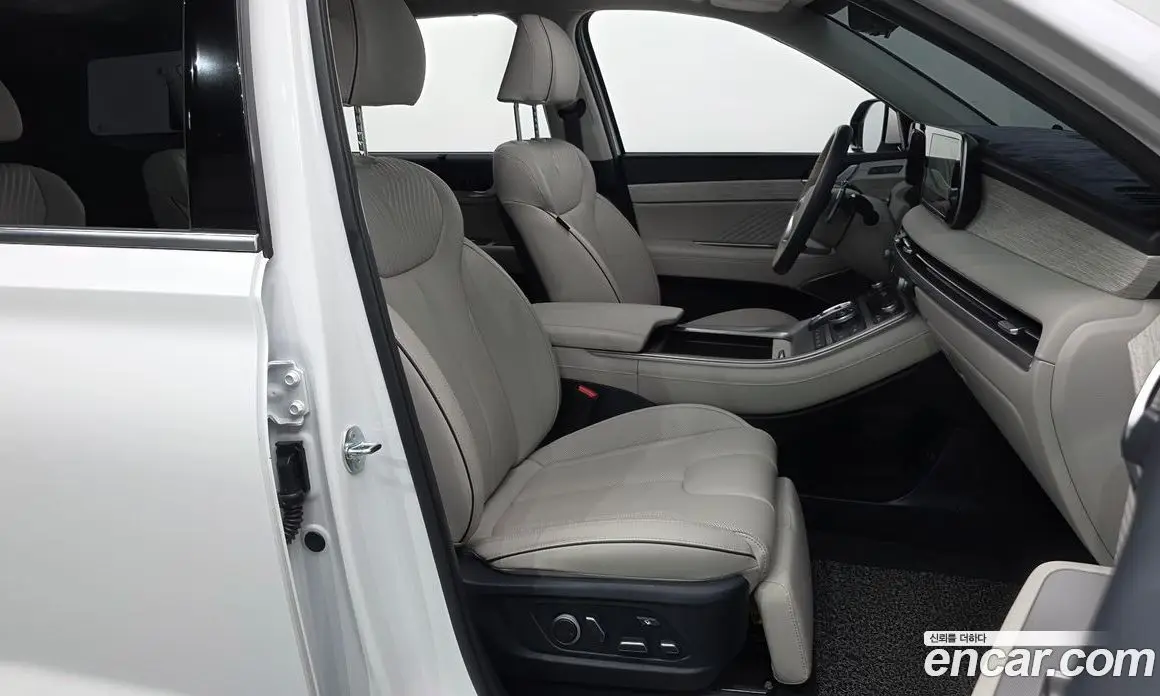 Hyundai Palisade 2024 2.2 автомат (гидро), фото 16