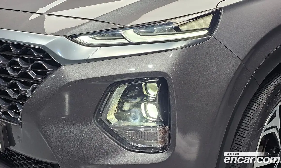 Hyundai Santa Fe 2019 2.0 автомат (гидро), фото 8