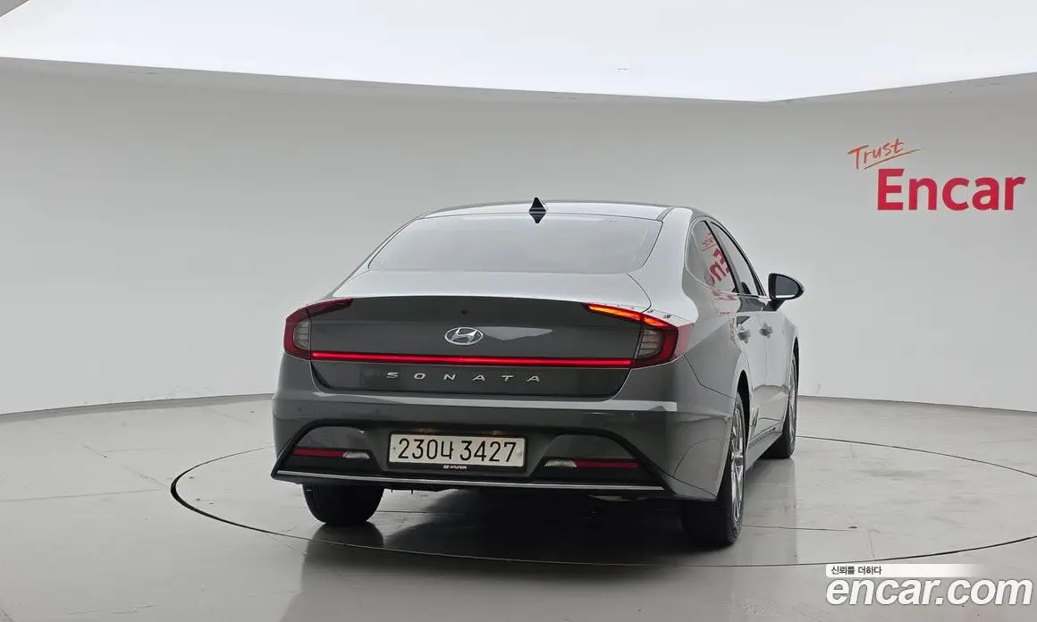 Hyundai Sonata 2020 2.0 автомат (гидро), фото 4