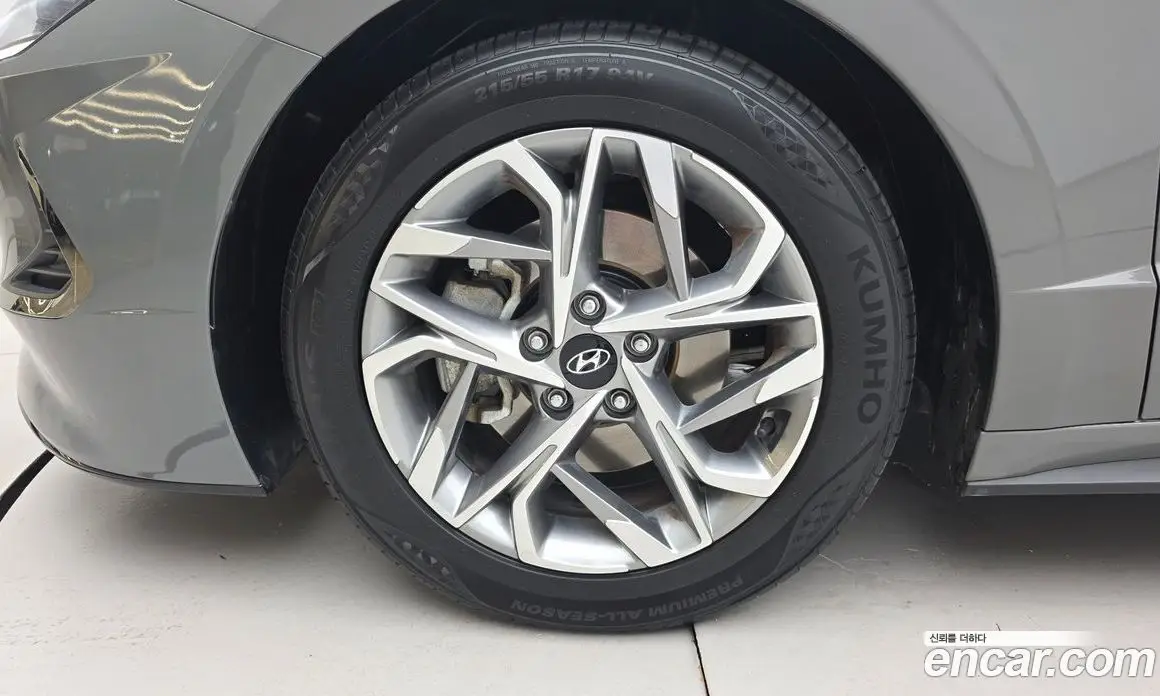 Hyundai Sonata 2020 2.0 автомат (гидро), фото 5