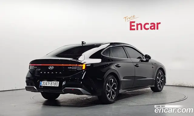 Hyundai Sonata 2024 2.0 автомат (гидро), миниатюра 2