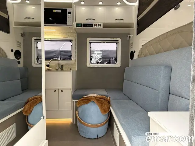 Hyundai Staria 2022 2.2 автомат (гидро), миниатюра 11