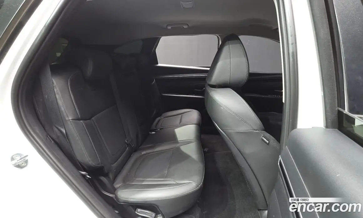 Hyundai Tucson 2022 1.6 автомат (гидро), фото 12