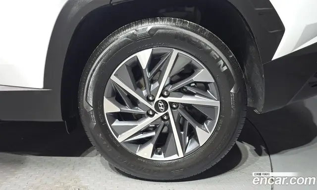 Hyundai Tucson 2022 1.6 автомат (гидро), миниатюра 5