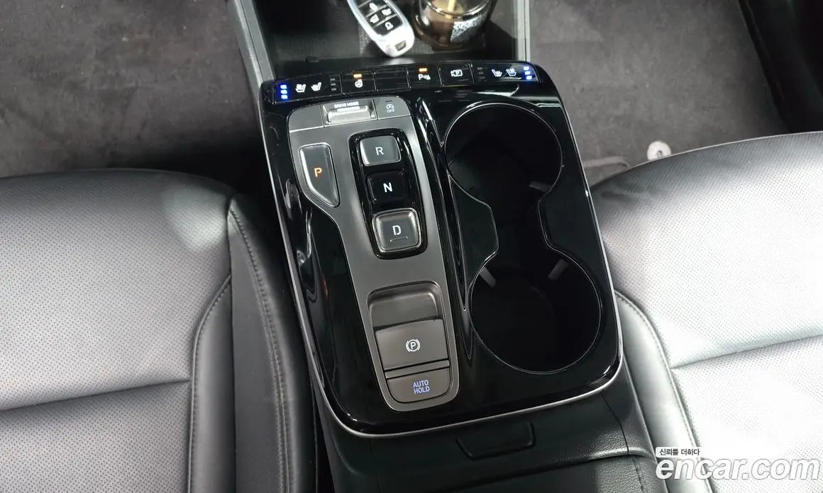Hyundai Tucson 2022 1.6 автомат (гидро), фото 9