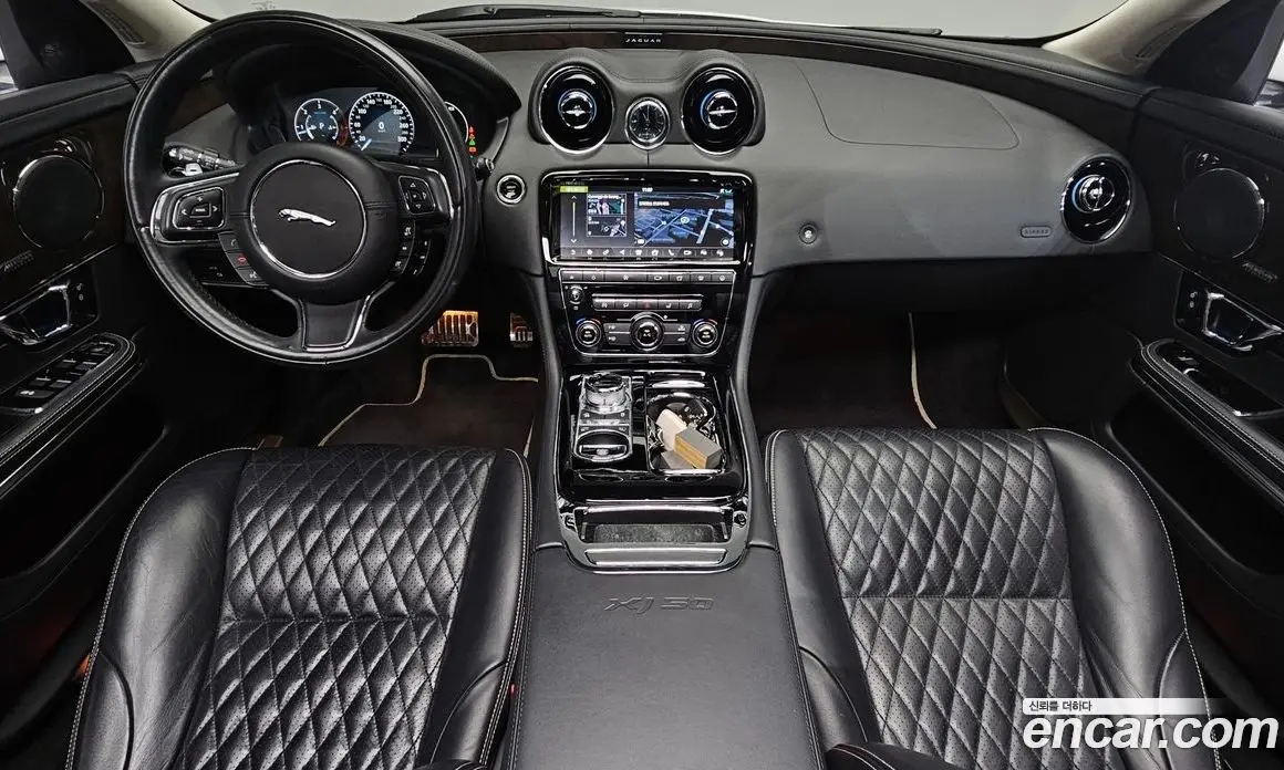 Jaguar XJ 2019 3.0 автомат (гидро), фото 9