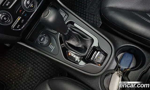Jeep Cherokee 2021 2.4 автомат (гидро), миниатюра 11