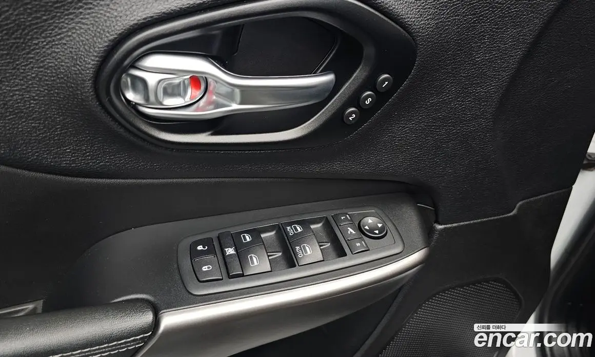 Jeep Cherokee 2021 2.4 автомат (гидро), фото 23