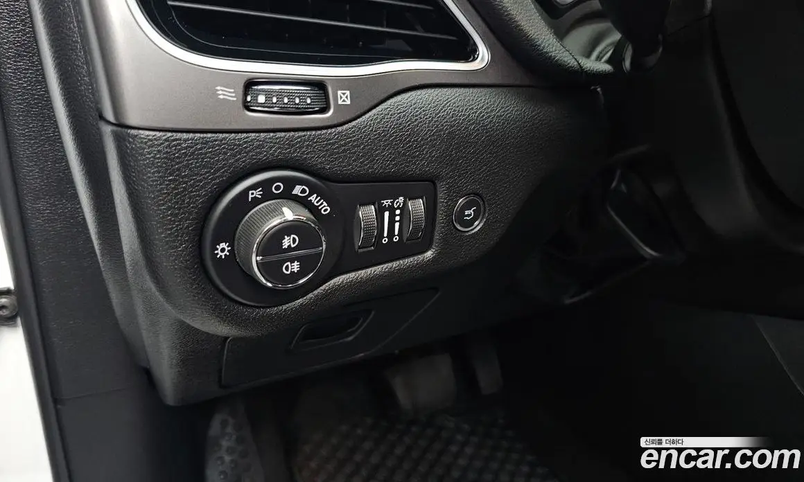 Jeep Cherokee 2021 2.4 автомат (гидро), фото 24