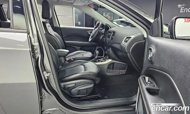 Jeep Compass 2019 2.4 автомат (гидро), миниатюра 11