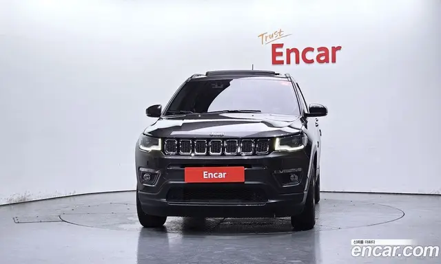Jeep Compass 2019 2.4 автомат (гидро), миниатюра 3