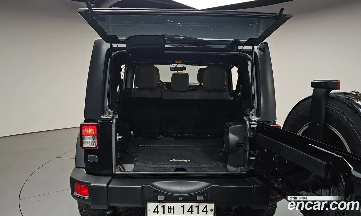 Jeep Wrangler 2013 2.8 автомат (гидро), фото 25