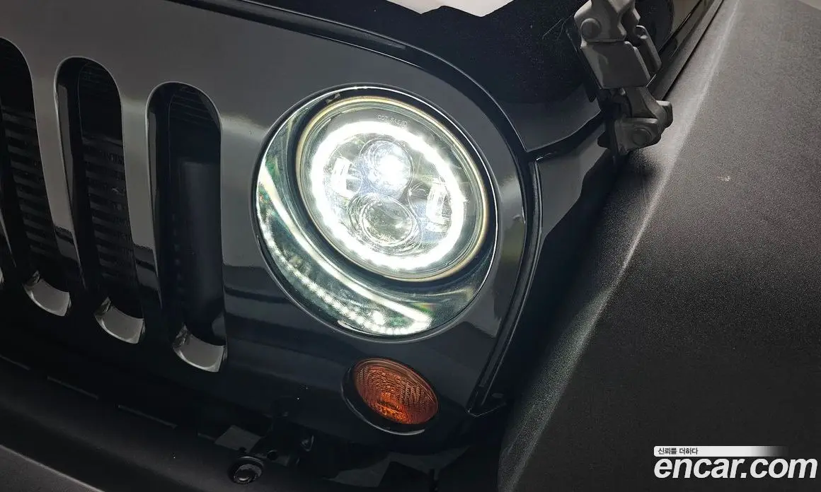 Jeep Wrangler 2013 2.8 автомат (гидро), фото 7
