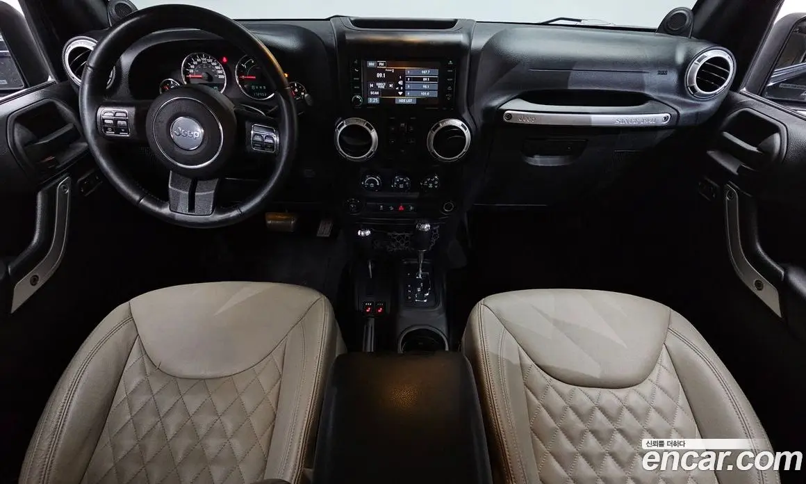 Jeep Wrangler 2013 2.8 автомат (гидро), фото 9