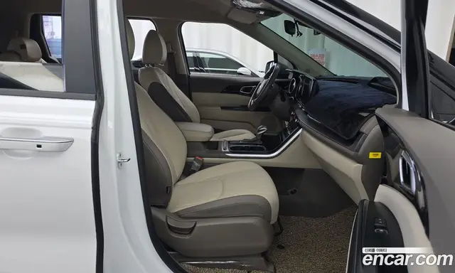 Kia Carnival 2021 2.2 автомат (гидро), миниатюра 11