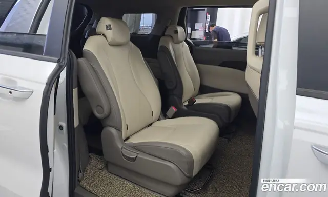 Kia Carnival 2021 2.2 автомат (гидро), миниатюра 12